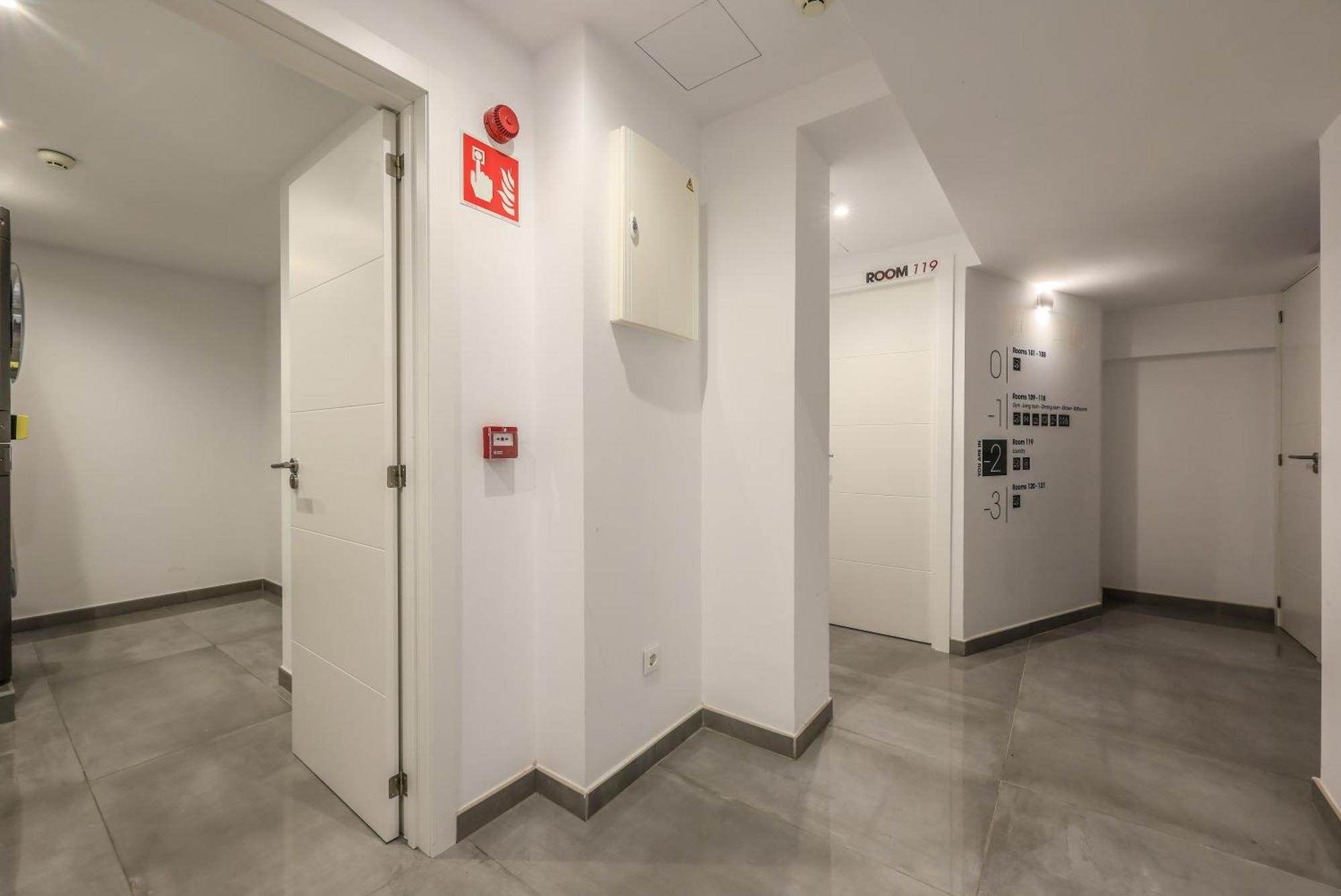 Amazinn Places Blasco De Garay 105 Madrid Exterior foto
