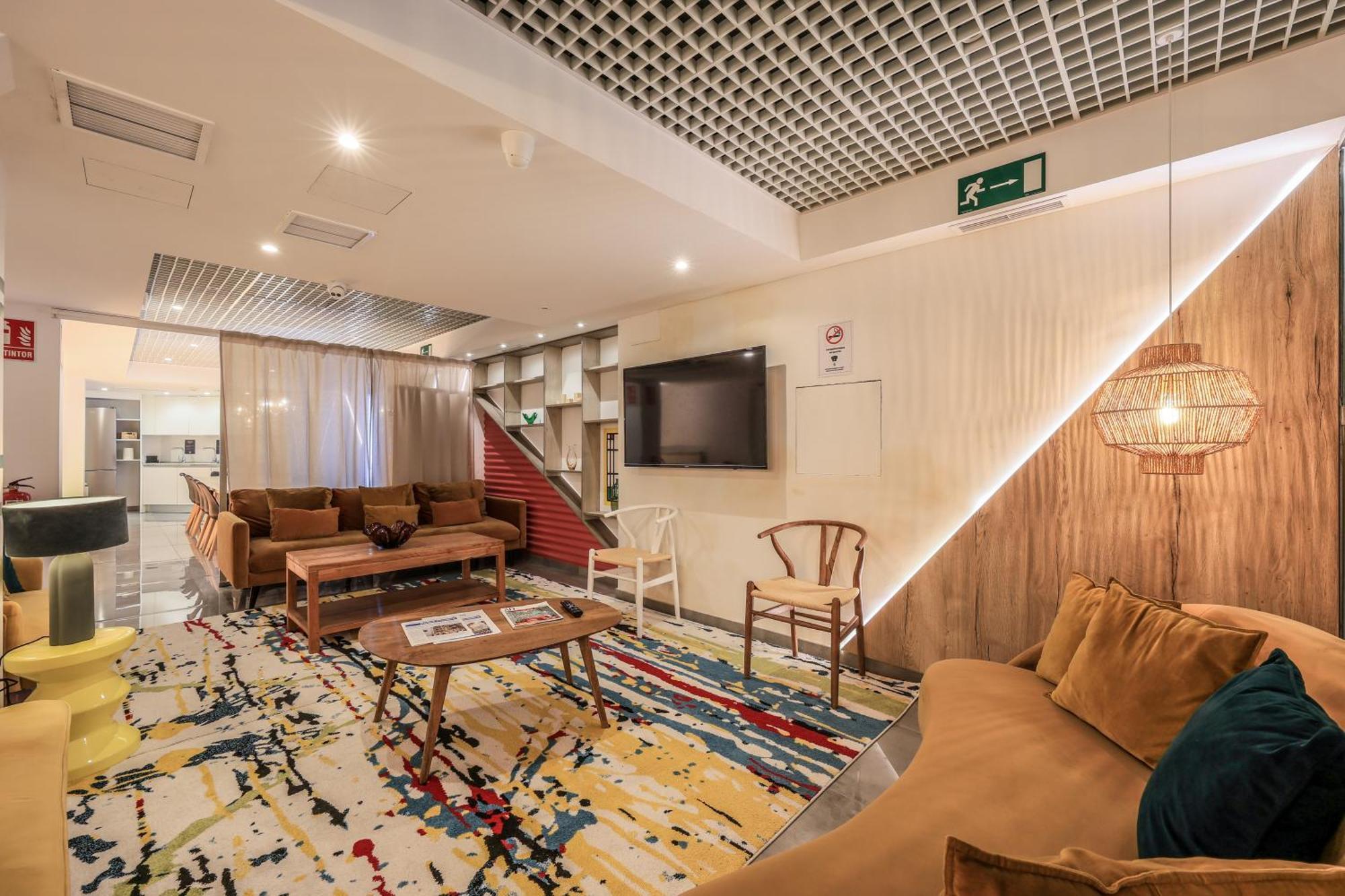 Amazinn Places Blasco De Garay 105 Madrid Exterior foto