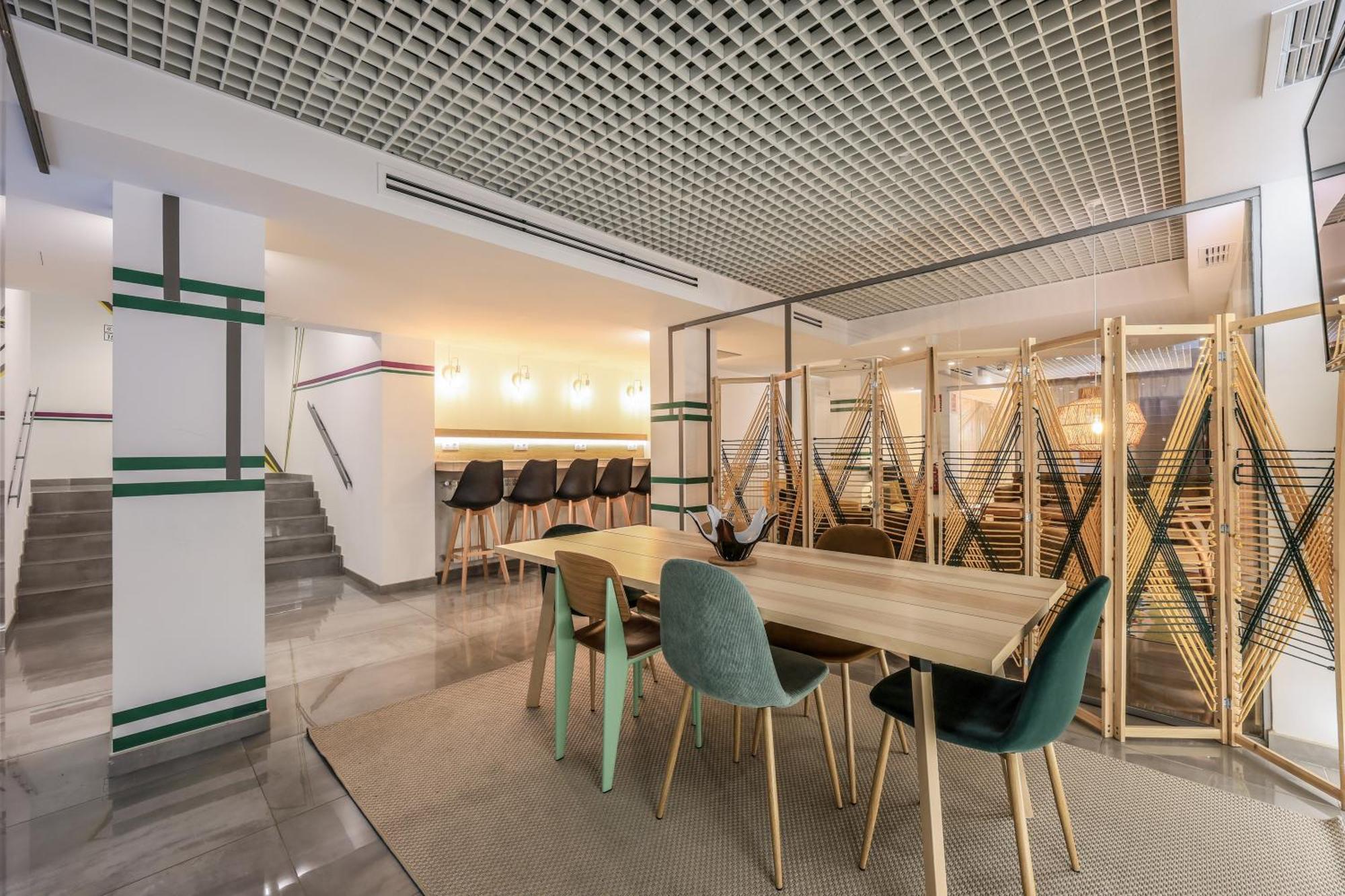 Amazinn Places Blasco De Garay 105 Madrid Exterior foto